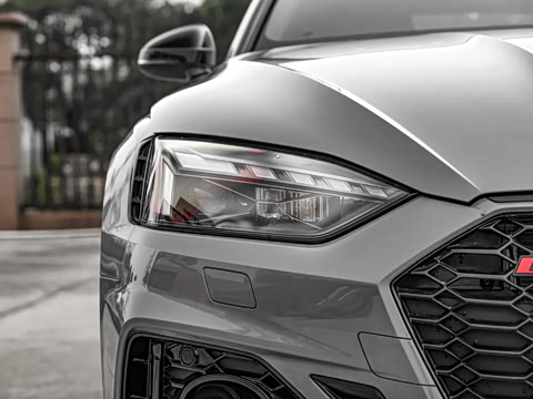 2025�� RS 5 2.9T Sportback ȼ���