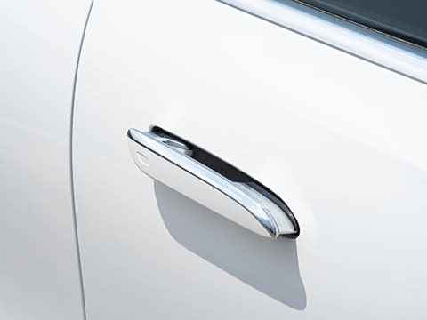 2025�� �Ŀ� E 260 L