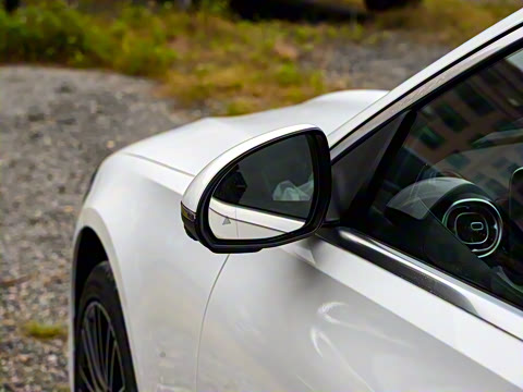 2026�� C 260 L �˶���