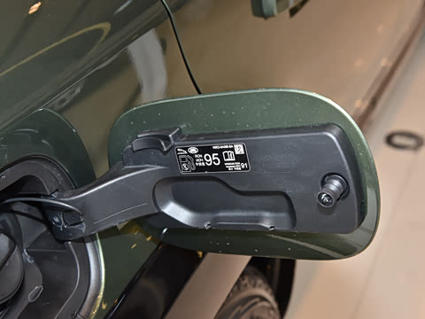 2026�� 110 3.0T P400 �����ر��