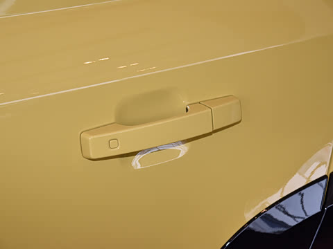 2026�� 110 3.0T P400 TROPHY������