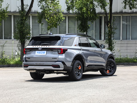 2027�� 2.3T EcoBoost �����۷�� 7��