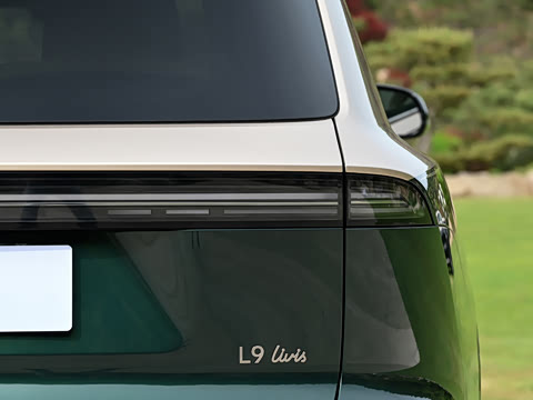 2026�� Livis