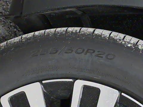 2025��  330TSI ����Ѳ�� ������