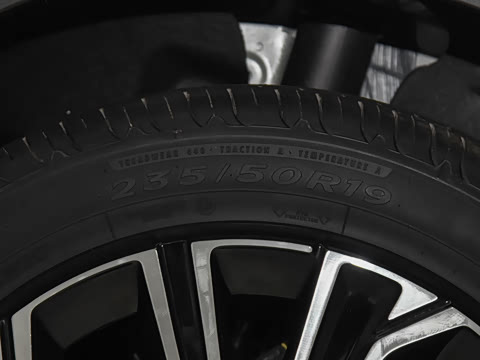 2026�� 605KM ������