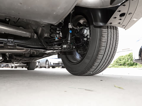 2027�� 1.5T ������