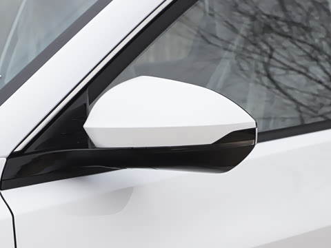 2026�� 1.5T ���а�