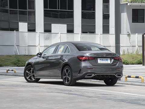 2025�� �Ŀ� A 200 L ʱ����