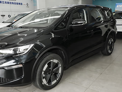 2026�� ������������