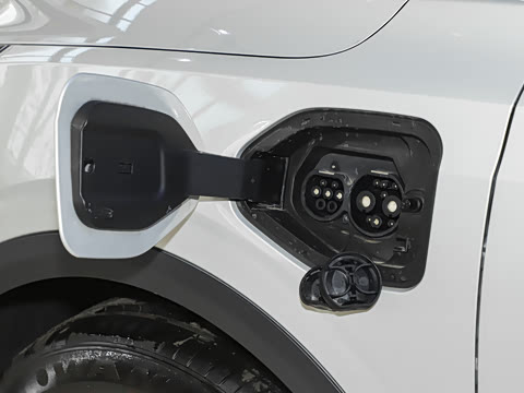 2025�� 565km �����