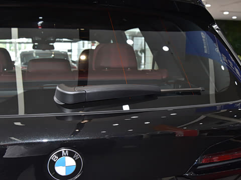 2025�� xDrive 40Li M�˶���ҹ��װ