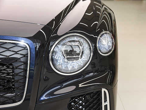 2026�� 4.0T V8 ��׼��