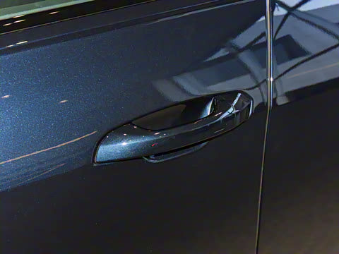 2025�� allroad quattro 55 TFSI ��̽�ռ�