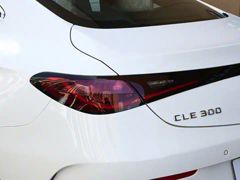 2026�� CLE 300 4MATIC �����ͽ��ܳ�