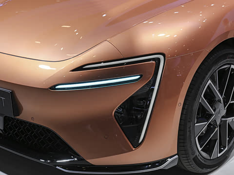 2026�� Max ˫������̰�