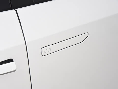 2026�� ���� 750 Ultra