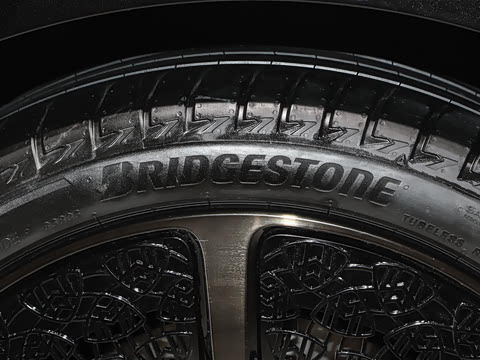 2027�� S 580 4MATIC Night Series
