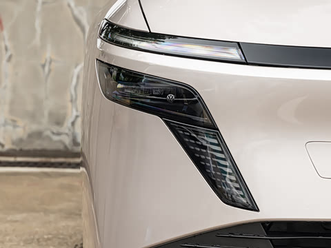 2026�� 180 Pro �ഺ��