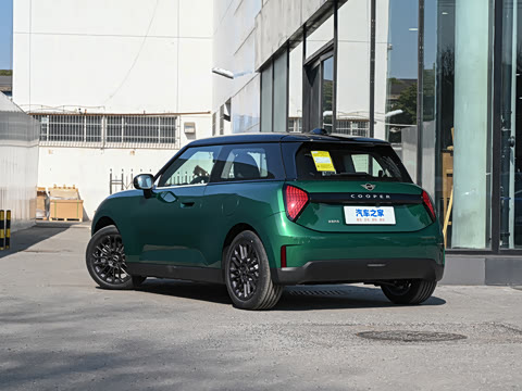 2026�� 466km COOPER E ������