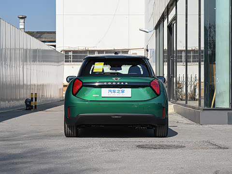 2026�� 466km COOPER E ������