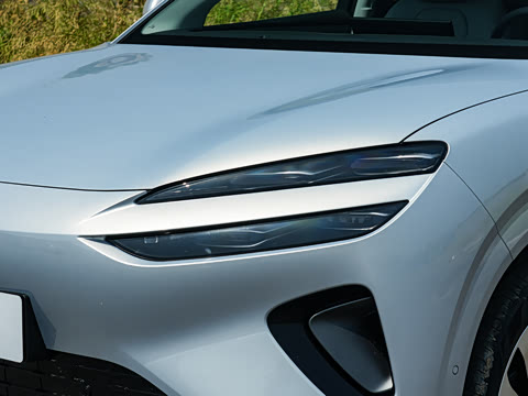 2026�� EV  605�캽��