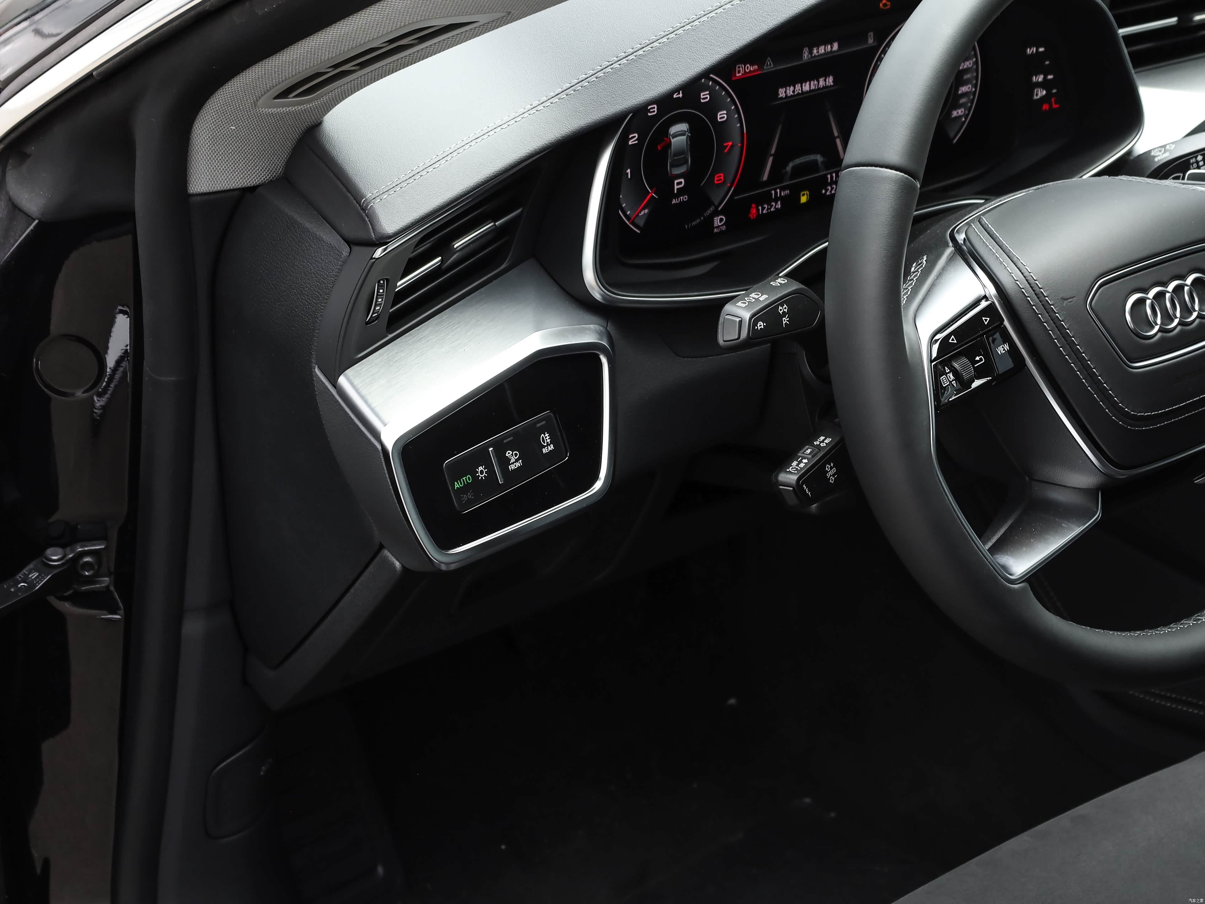 Audi A7L, миниатюра 14