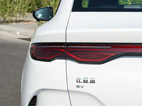 2025�� EV 545KM������