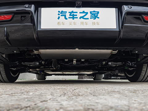 2025�� 240����Ultra�˶���