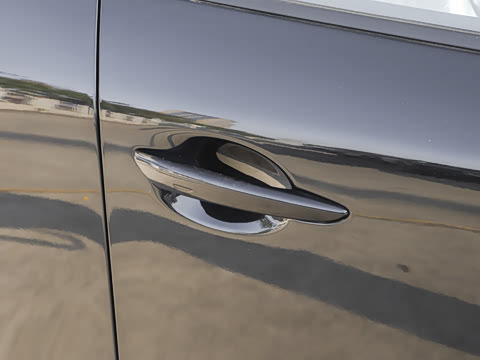 2025�� 2.0L �Զ����Ű�