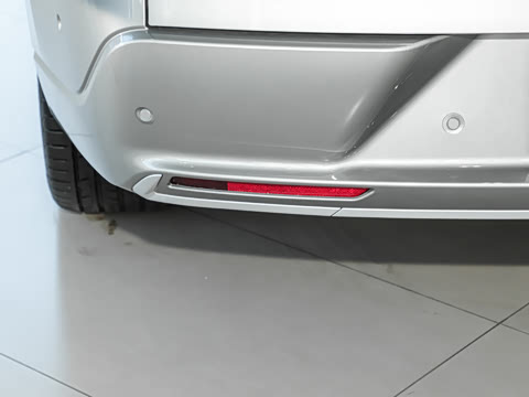 2025�� 180 ��������Ultra���� 7��