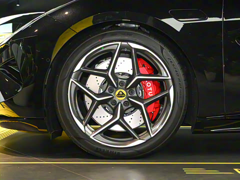 2026�� 600 SE 5��