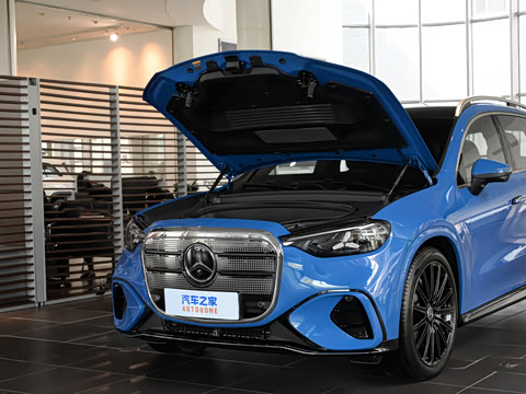 2026�� ����� 400 L 4MATIC
