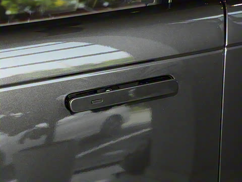 2025�� 3.0 L6 400PS �䷶�ӳ���