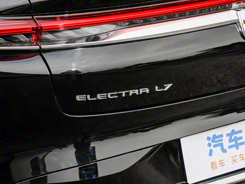 2025�� ������