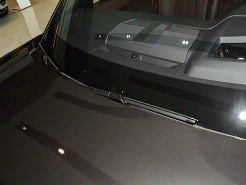 2025�� 3.0 L6 400PS �䷶�ӳ���