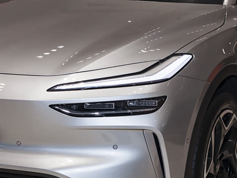 2025�� 85kWh ������