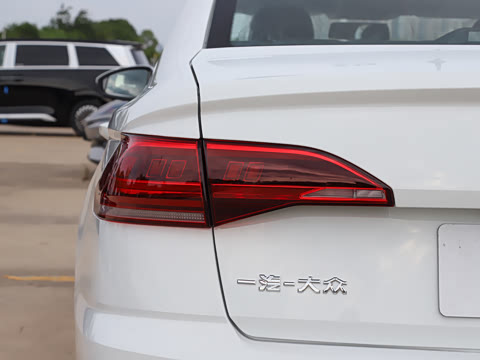 2025�� �Ŀ� 280TSI DSG���а�