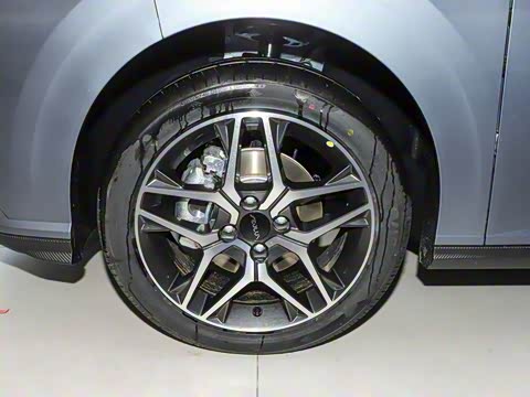 2025�� 1.5L �Զ������