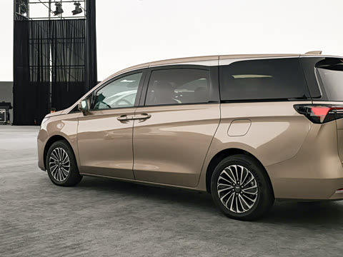 2025�� ½�� ������ 7��