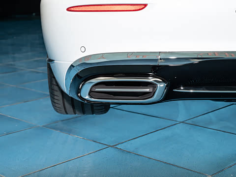 2027�� S 680 4MATIC