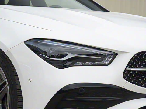 2025�� CLA 200 ���ܳ�