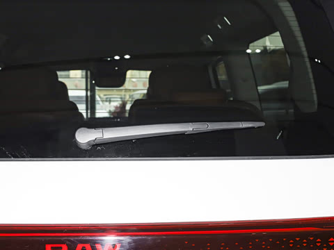 2026�� ���̰� 230����� 7��