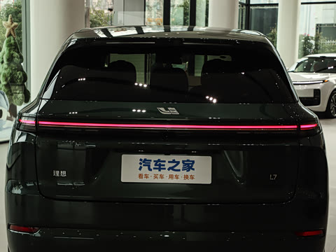 2025�� Max ���ܻ��°�