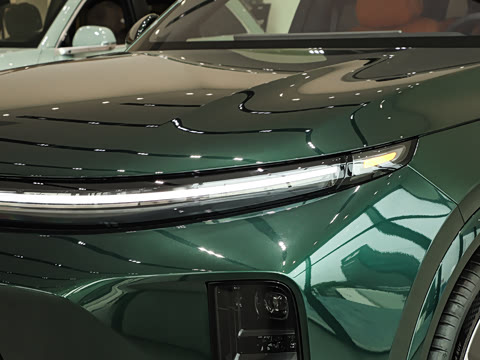 2025�� Max ���ܻ��°�