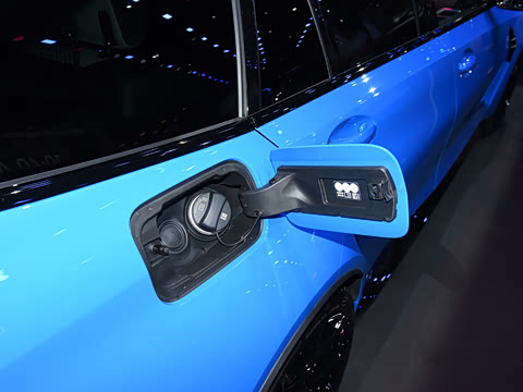 2026�� M3���а� M xDrive ������