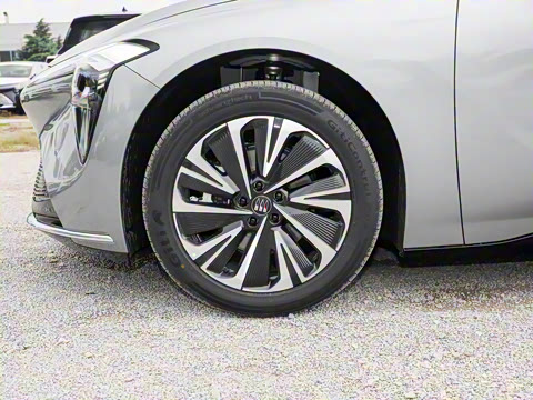 2025�� ������