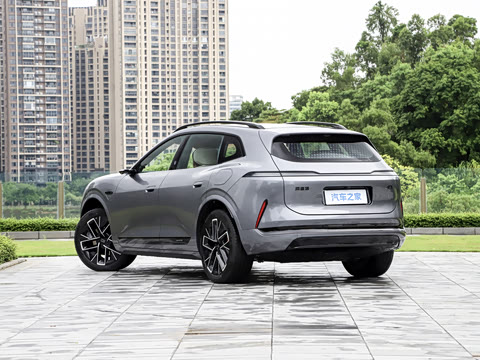 2026�� Ultra ����������