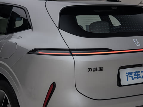 2026�� Ultra ����������