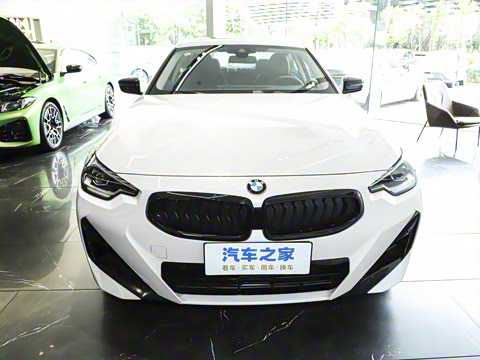 2025�� 225i M�˶���ҹ��װ