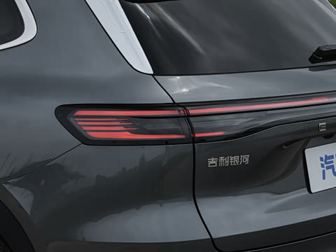 2026�� 605km Զ��+
